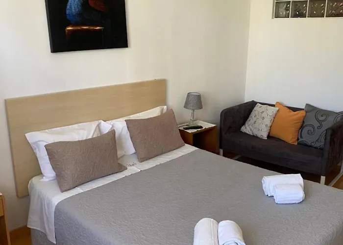 D. Filipe I Гостевой дом